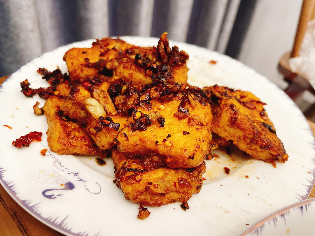 完胜路边摊：香煎孜然豆腐