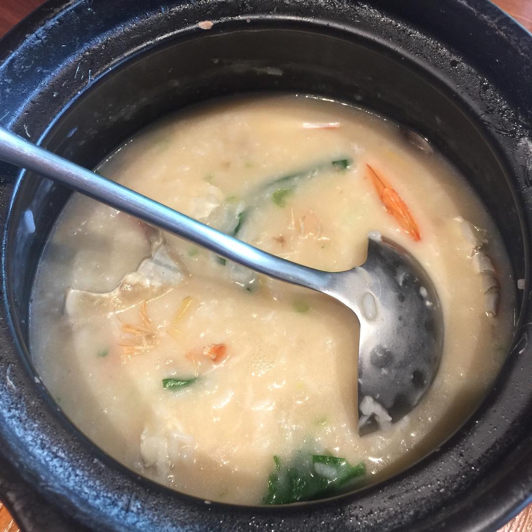 海鲜粥（潮汕砂锅粥）