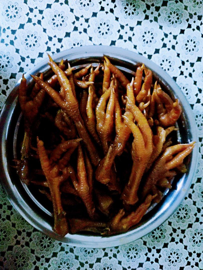 卤鸡爪