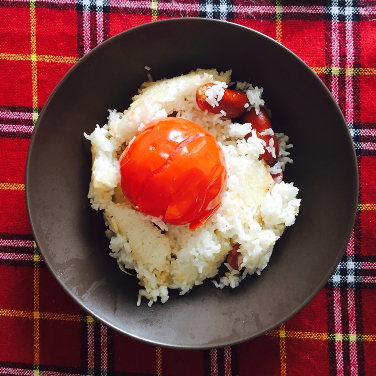 风靡美国华人网络的【电饭锅西红柿焖饭】