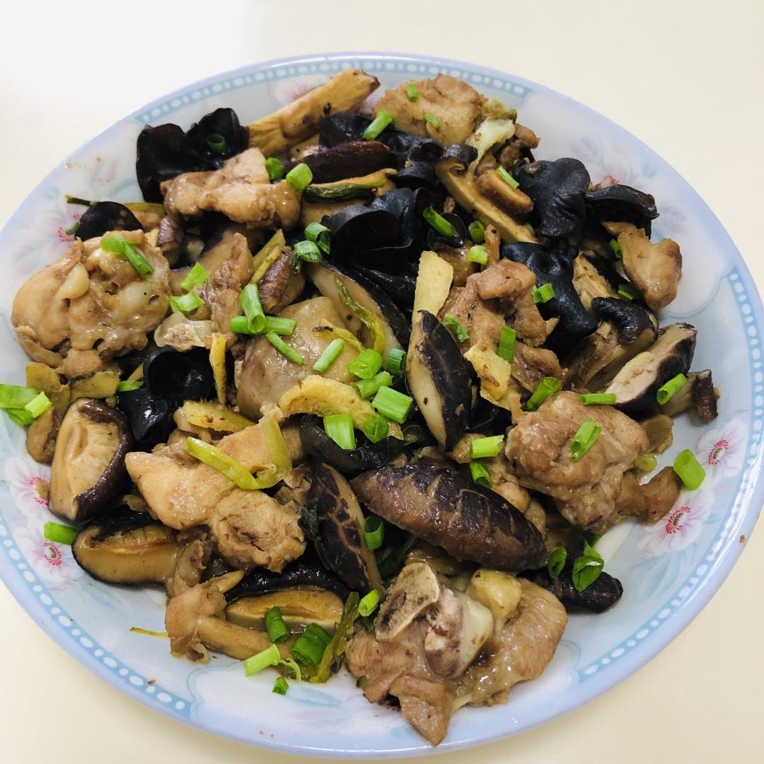 香菇蒸滑鸡
