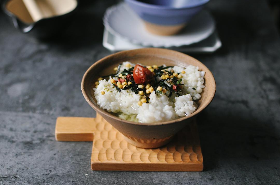 三分钟半夏做的梅子茶泡饭