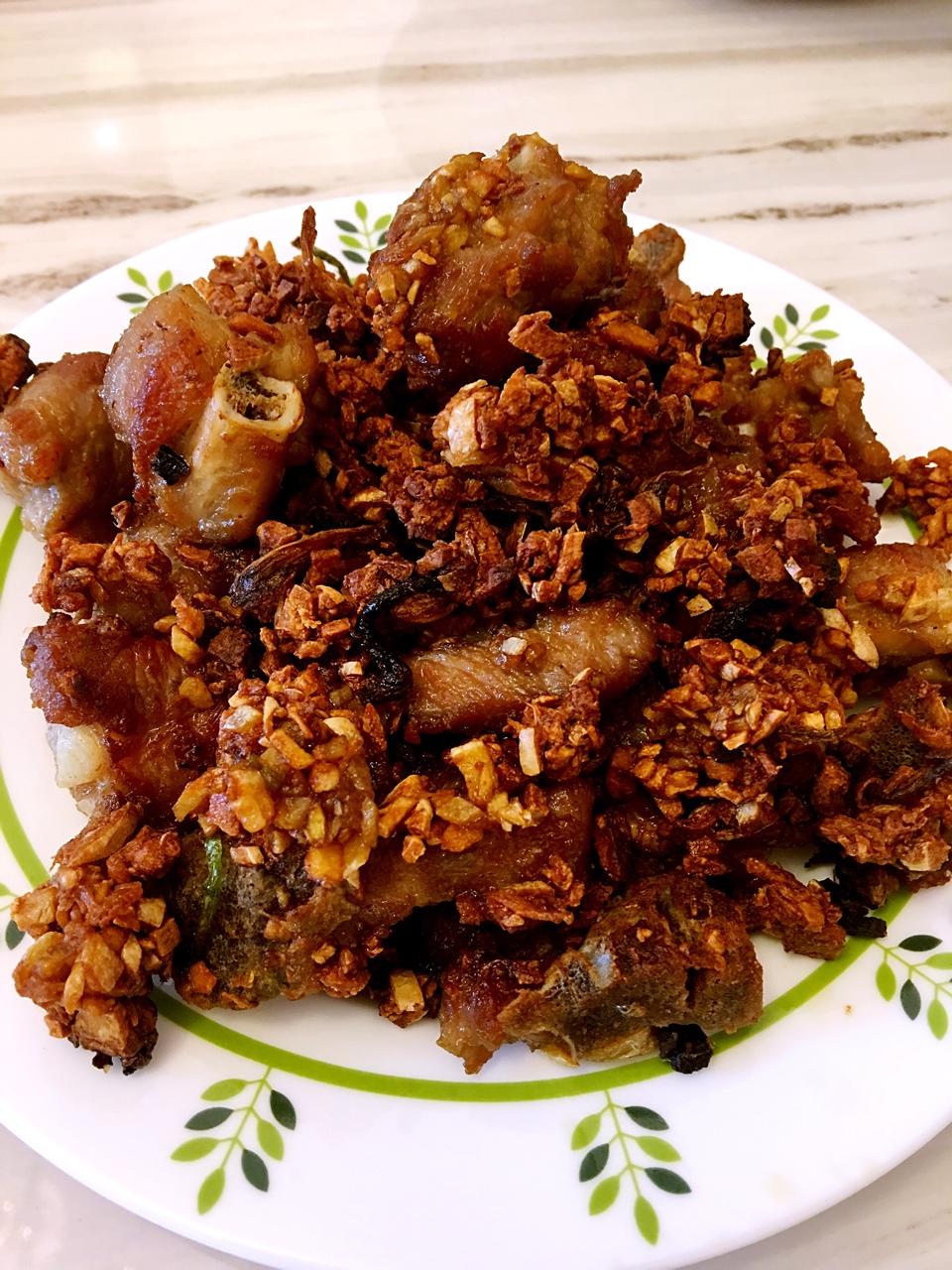 金牌蒜香排骨
