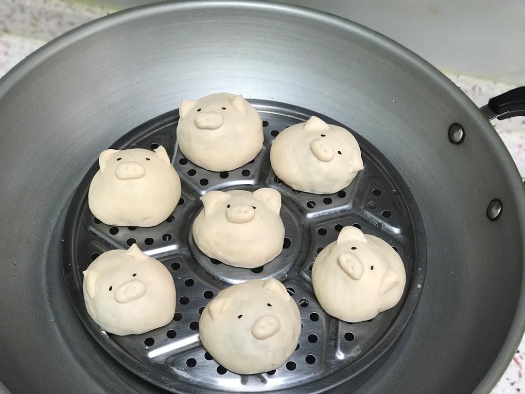 粉红猪猪面包