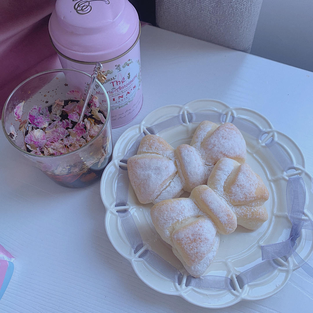 蝴蝶结🎀面包