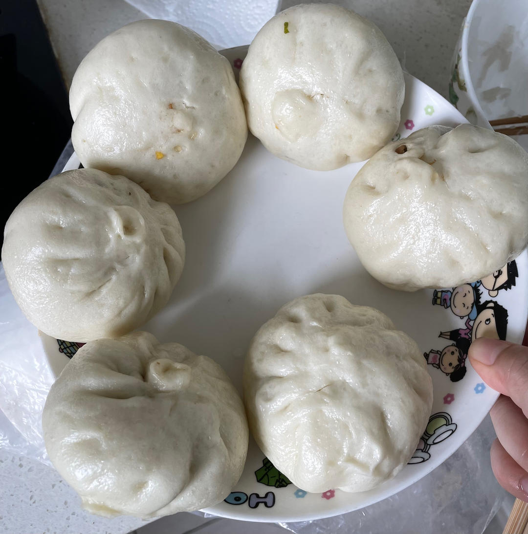小时候的肉末粉丝包子