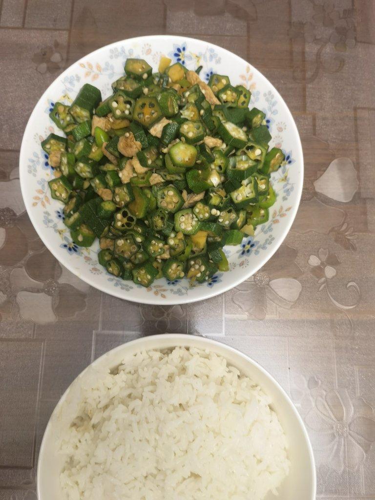 秋葵炒肉(超下饭！)