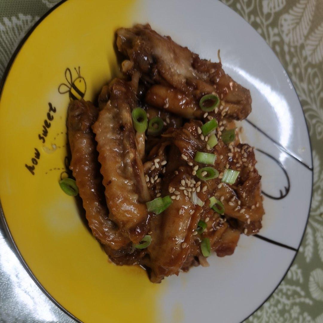 妈妈家的味道，吃了停不下来的红烧鸡翅