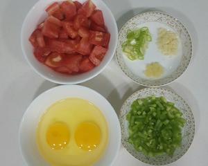 西红柿鸡蛋扯面的做法 步骤2