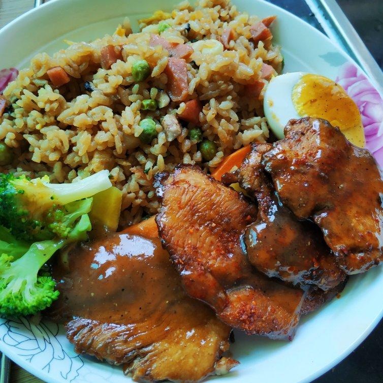 照烧鸡腿饭