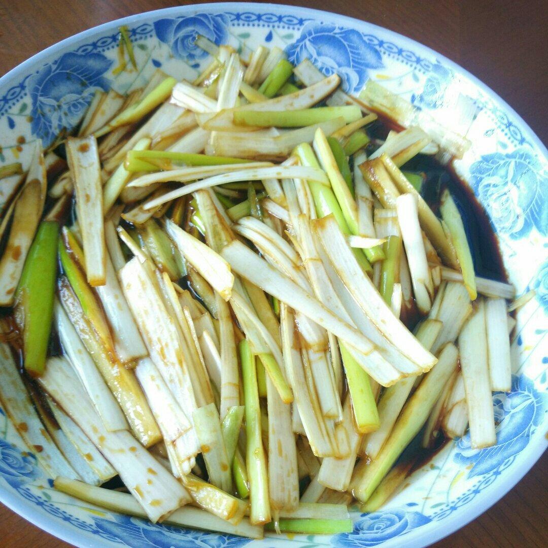 琉璃醉人心做的凉拌大葱