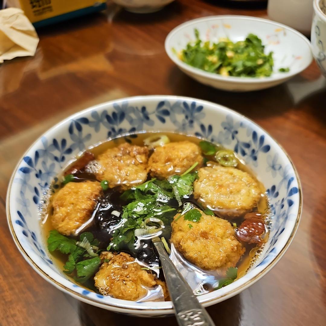 👩‍🍳老妈最拿手的素丸子🍡汤🥣