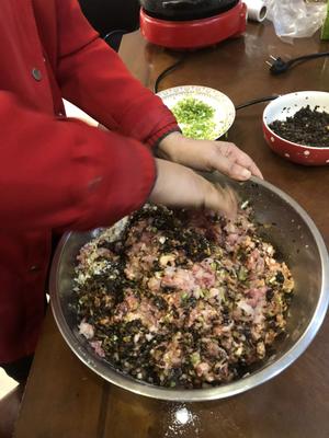 广西过年必备：家传秘制年菜糯米酿豆腐bo的做法 步骤7