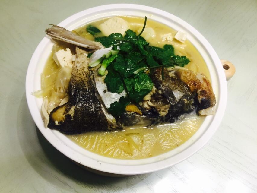 鱼头粉皮汤