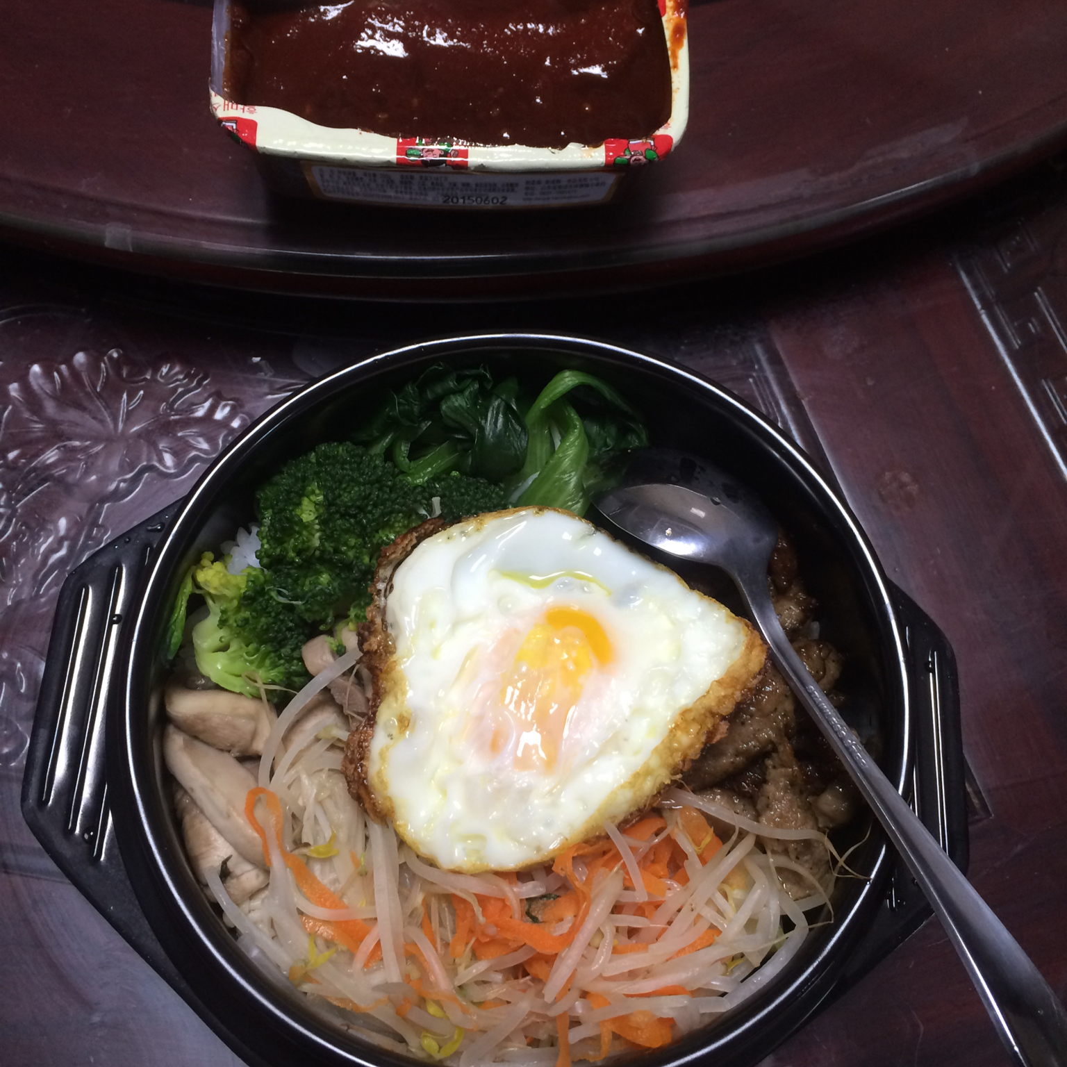 韩国石锅拌饭