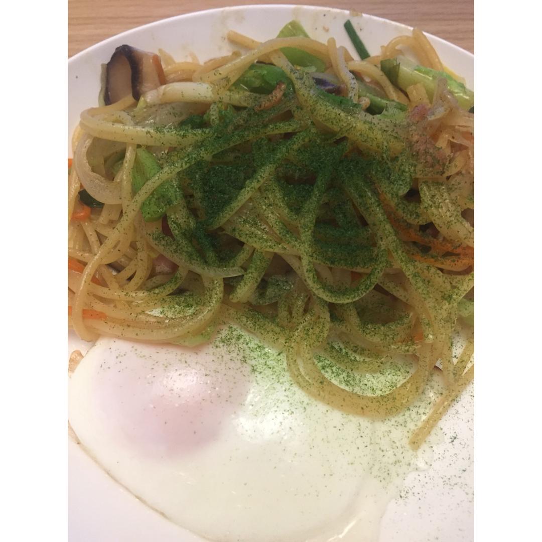 溏心蛋海苔酱油炒面【食材包操作说明】