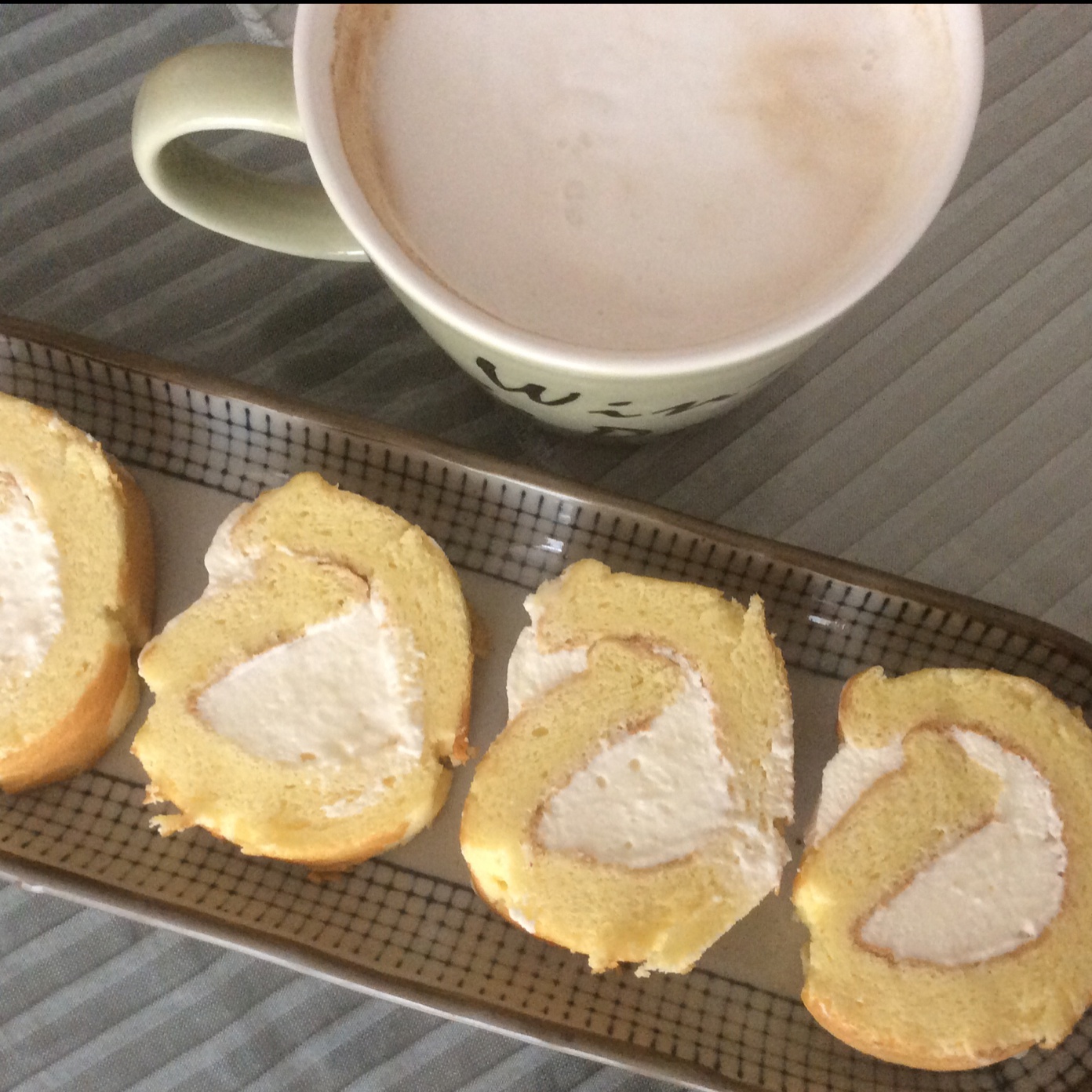 小四卷～风靡美食群的美味蛋糕卷