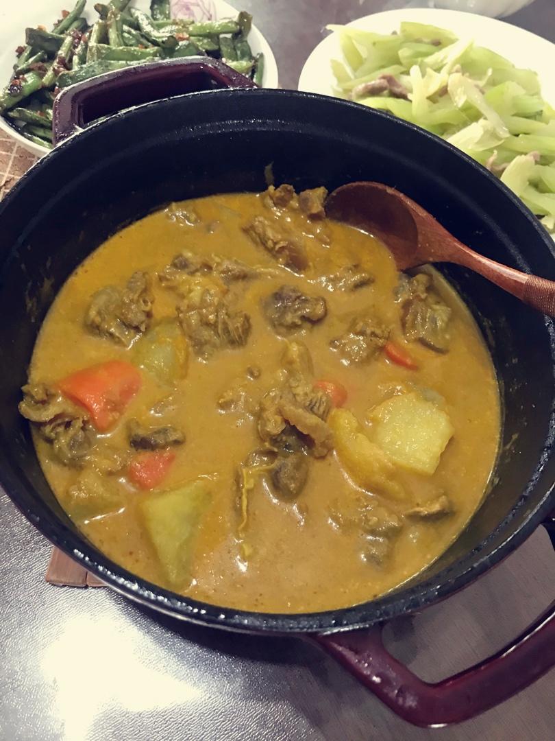 有土豆的咖喱牛腩才是米饭杀手