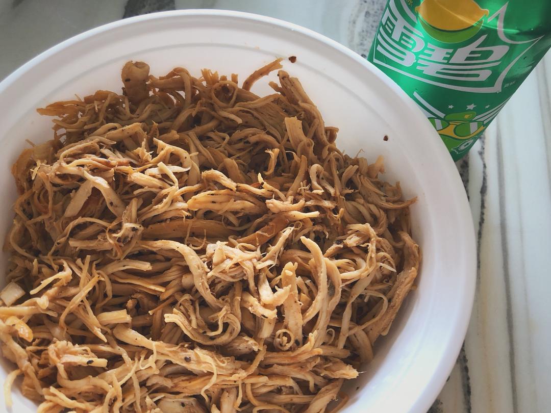 黑椒鸡肉丝的做法