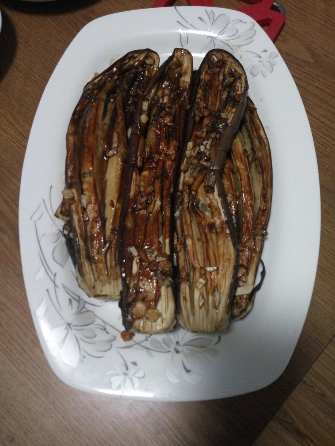 烤箱菜走起--蒜蓉烤茄子