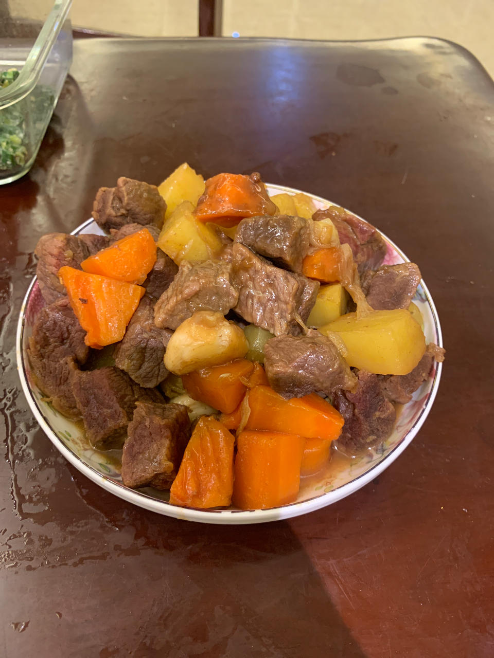 土豆焖牛腩