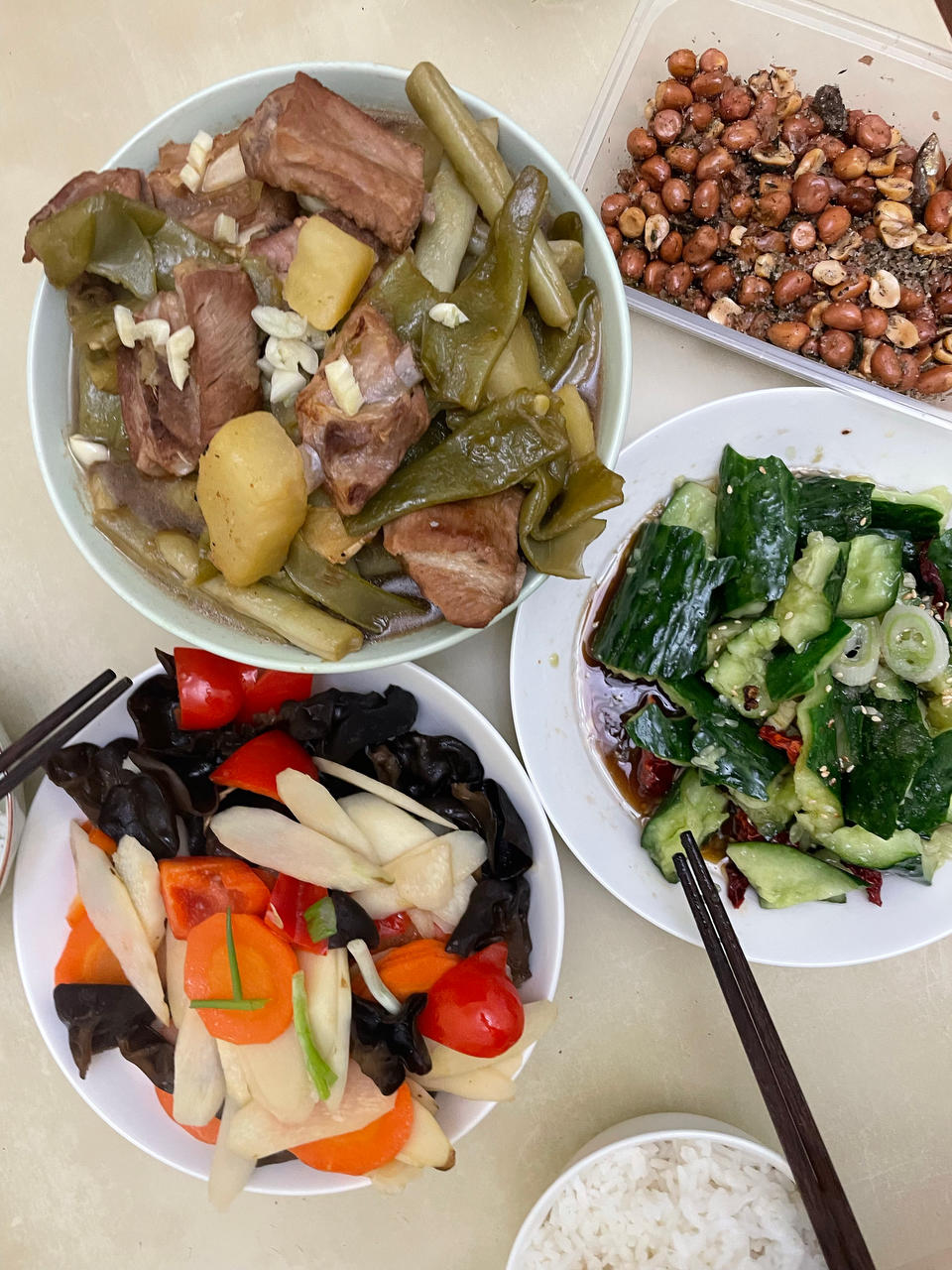 养生食谱之木耳炒山药