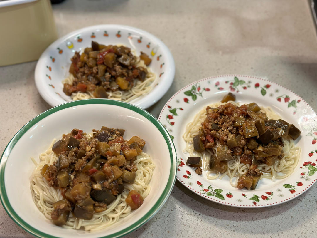 茄子肉丁打卤面