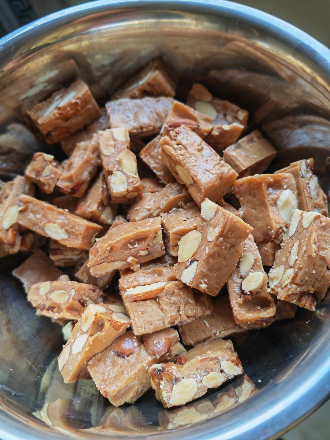 海盐杏仁太妃糖