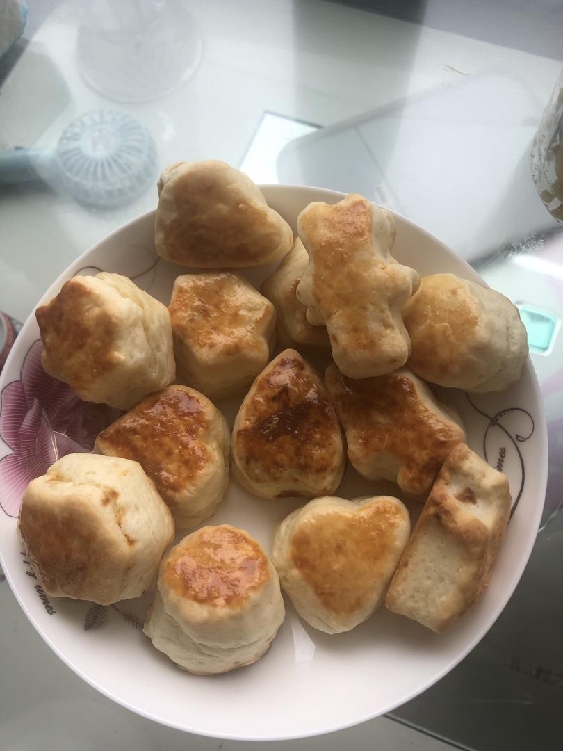 简单快手迷你奶油司康（消耗淡奶油/无黄油无泡打粉）