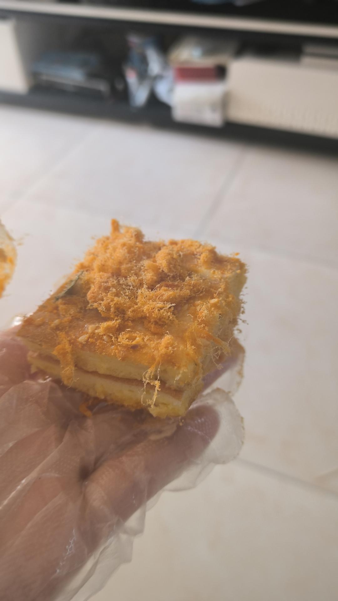 朋友都说比鲍师傅好吃的海苔肉松小贝