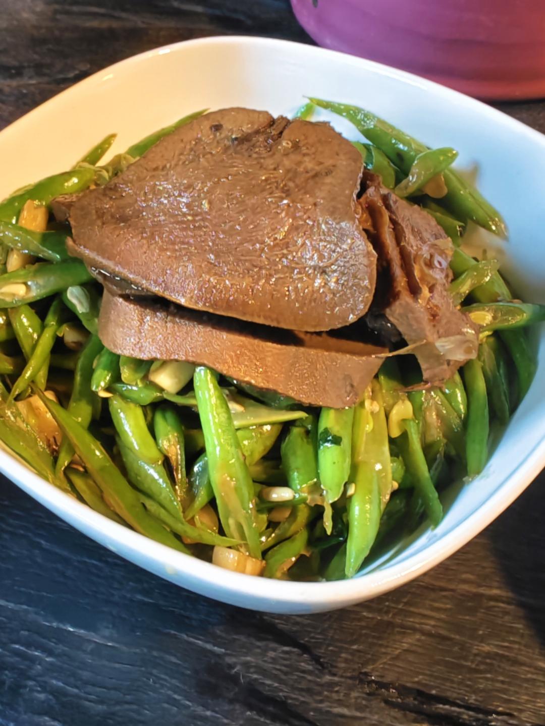 酱爆豆角丝|马克西姆不粘锅