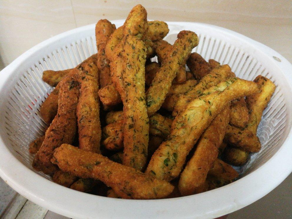 茴香小油条