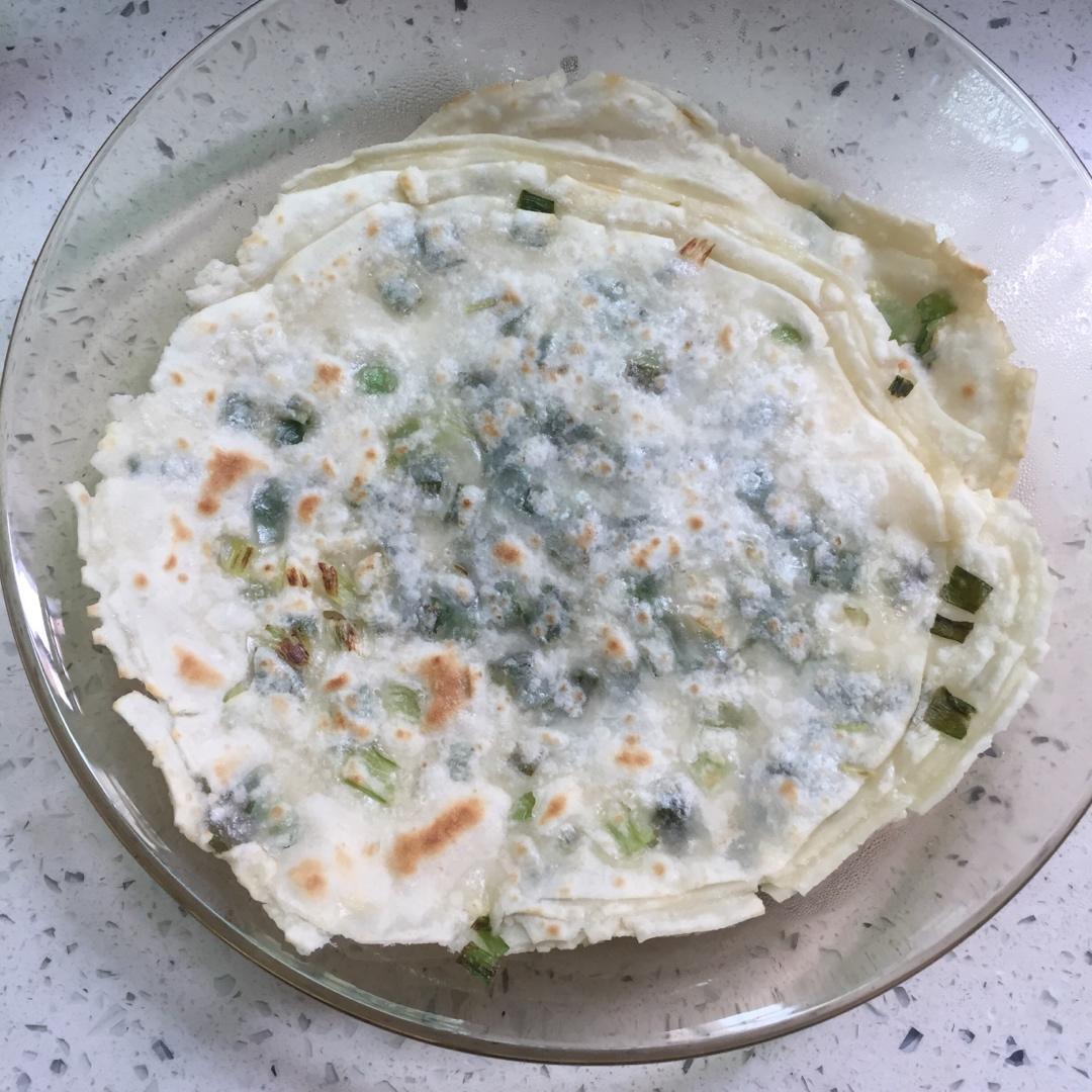 葱油饼（饺子皮 懒人快手版）