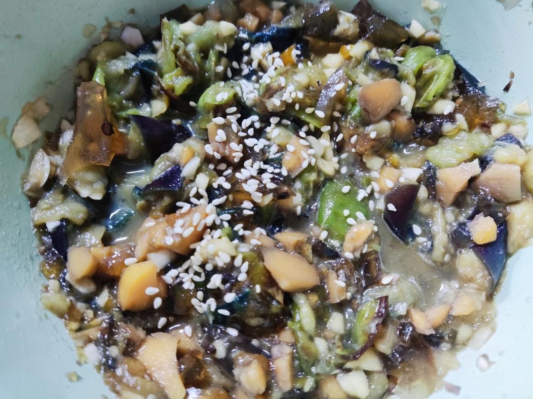 🌶️烧椒皮蛋擂茄子