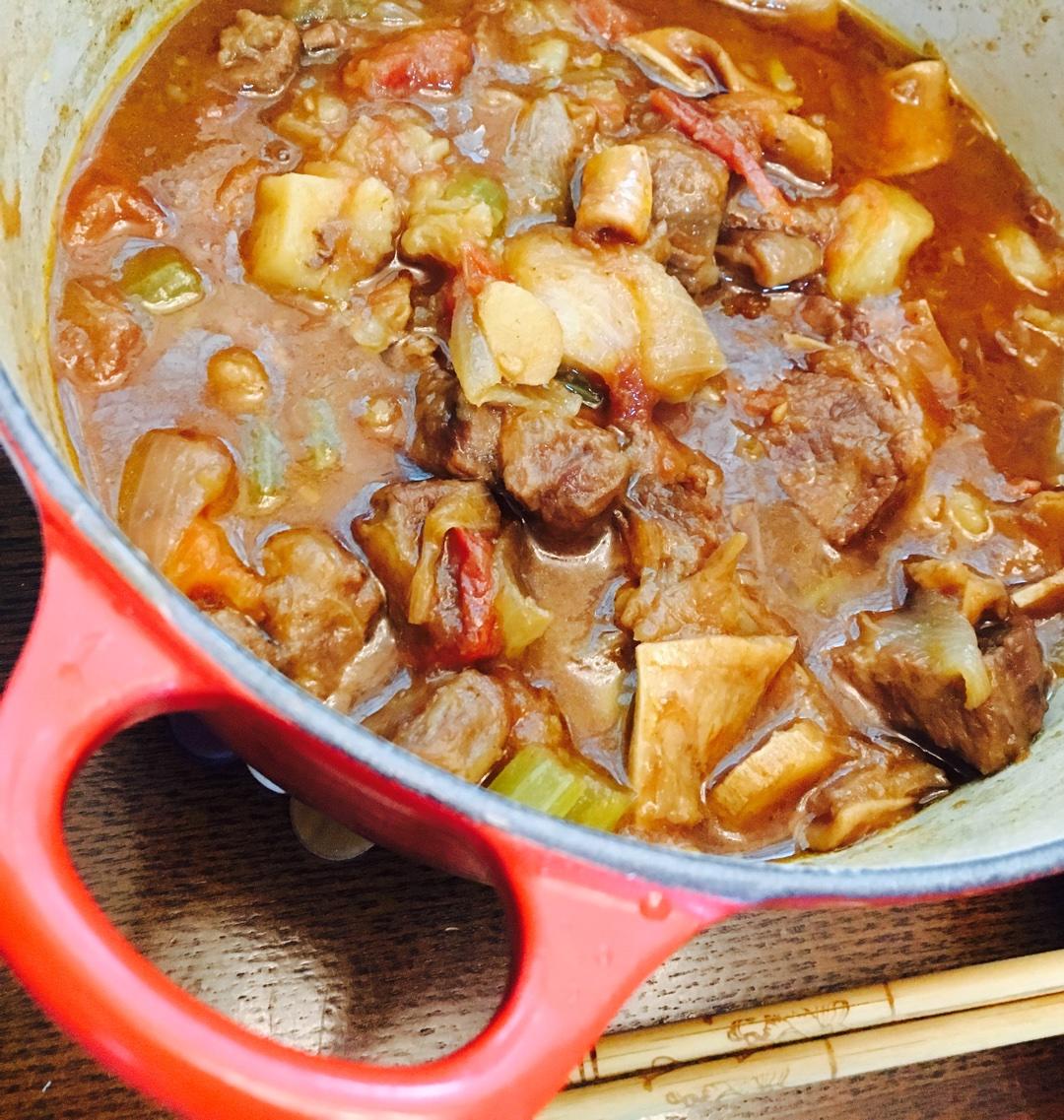 红焖牛肉（珐琅铸铁锅版）
