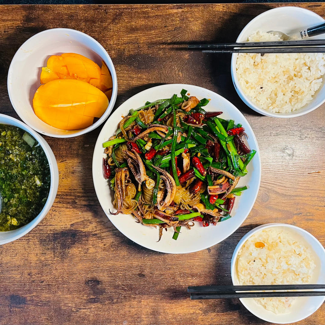 干锅鱿鱼须（内附详细教程）
