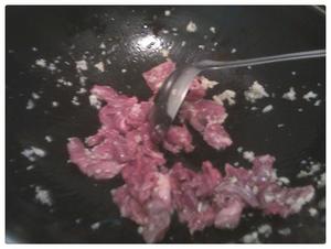 秋葵炒牛肉的做法 步骤8