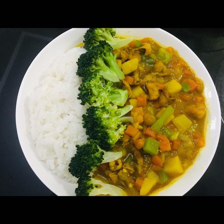 土豆咖喱鸡丁