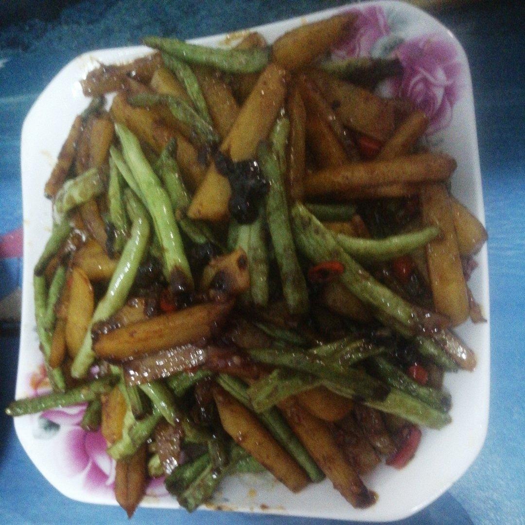 干煸豆角土豆