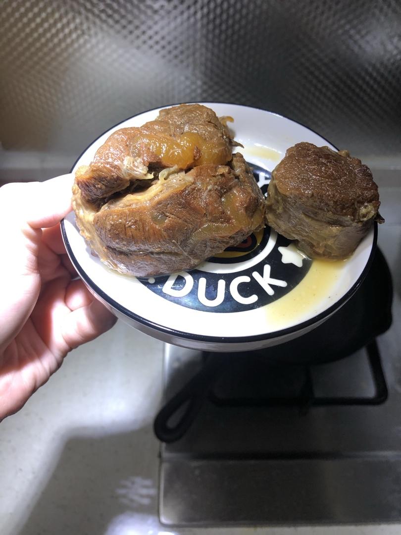 卤牛肉