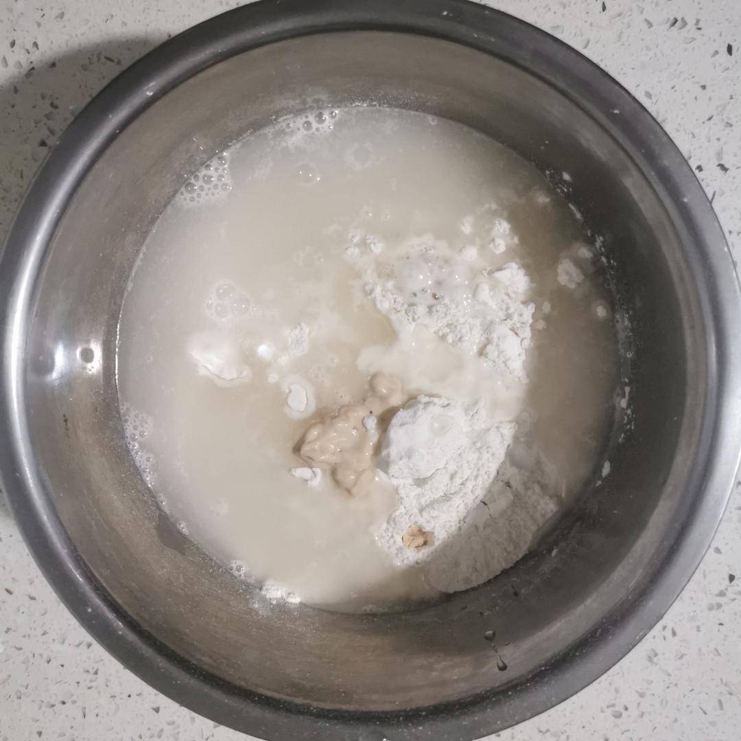 纯奶手撕吐司的做法 步骤1