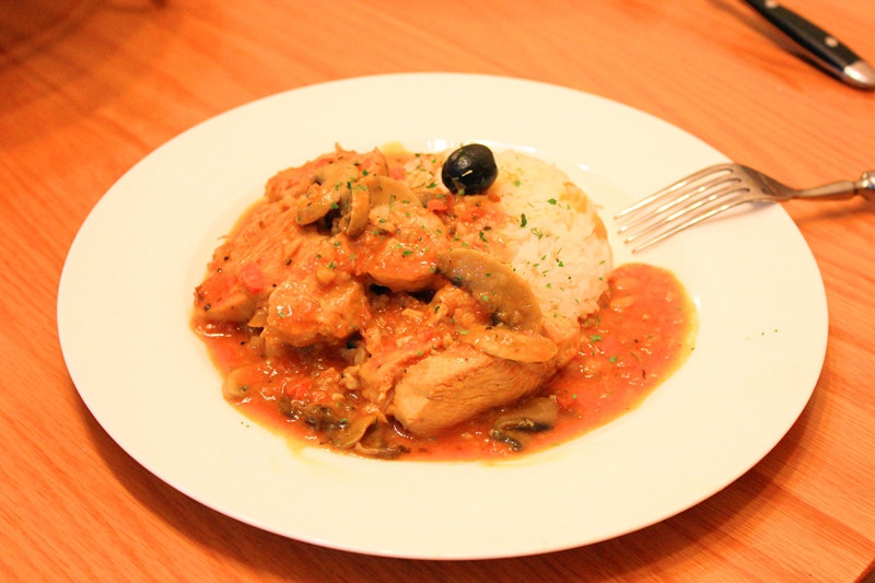 意式猎人烩鸡肉配饭