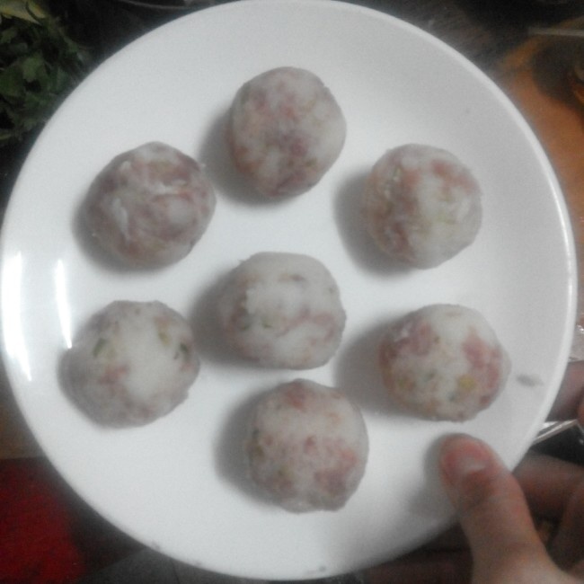 宝宝辅食：土豆泥鸡肉丸子