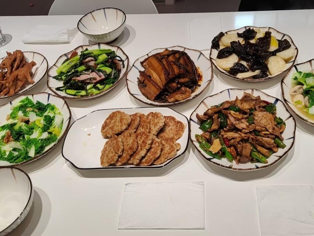 家庭聚餐