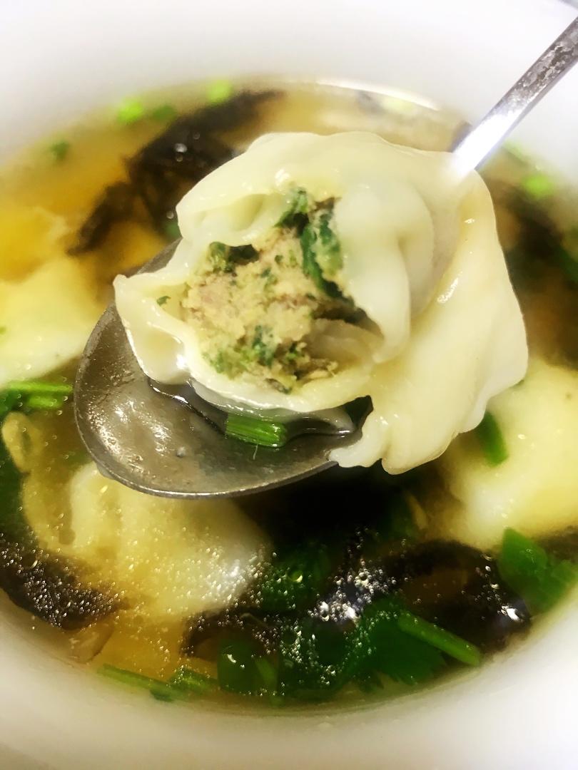 上海荠菜大馄饨