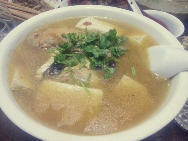 当归党参炖鸡汤