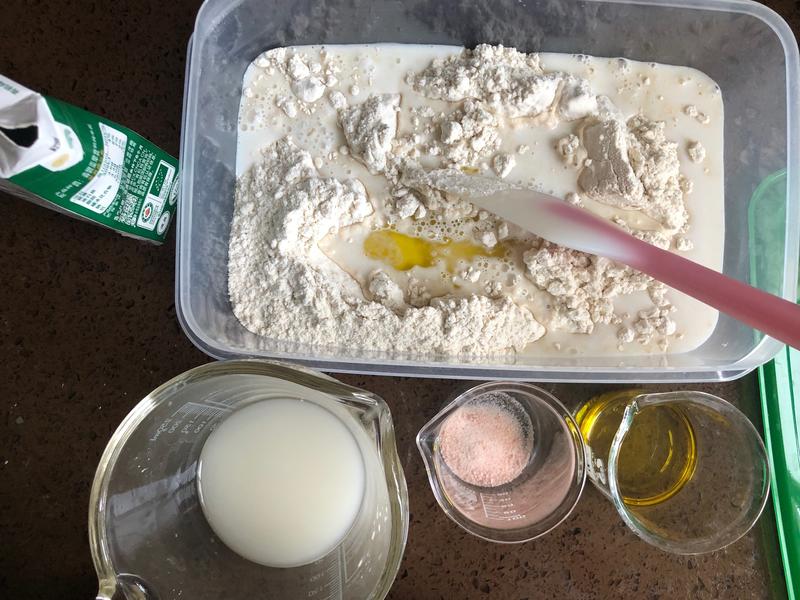 纯奶手撕吐司的做法 步骤1