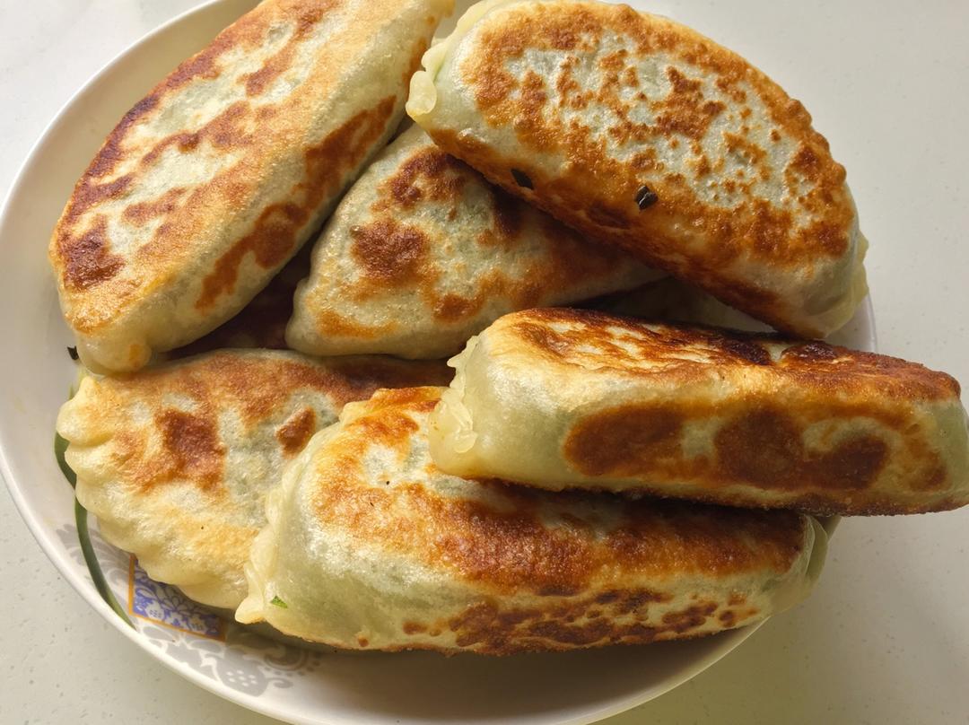 韭菜鸡蛋虾仁哈饼