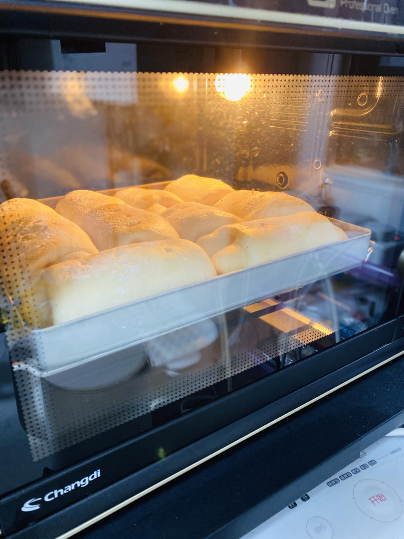 软到不知所措的牛奶卷