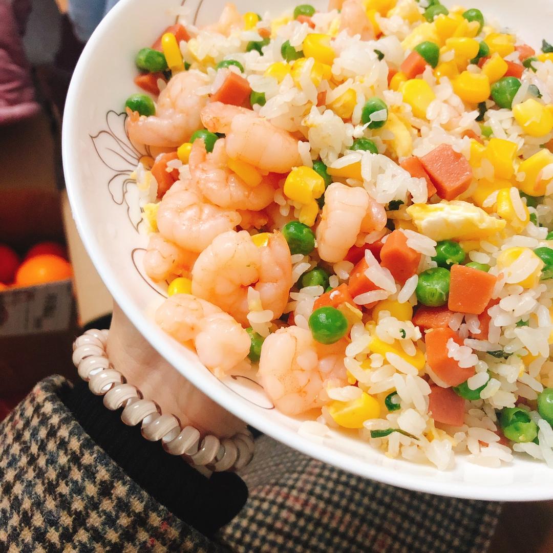 厨神小航做的扬州炒饭